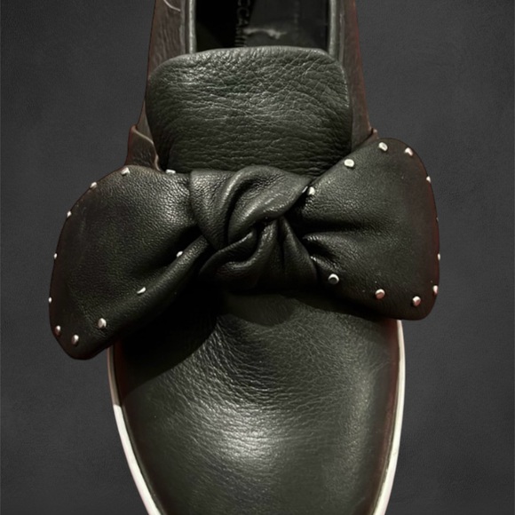 Black Stud- Rebecca Minkoff slip ons. Size 9.5   BRAND NEW #N026 - Picture 2 of 5